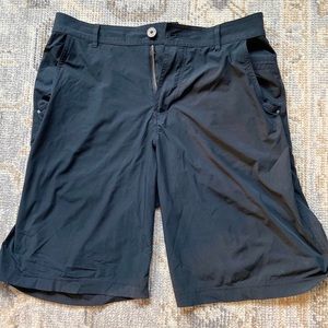 Lululemon The WORKS Golf Shorts